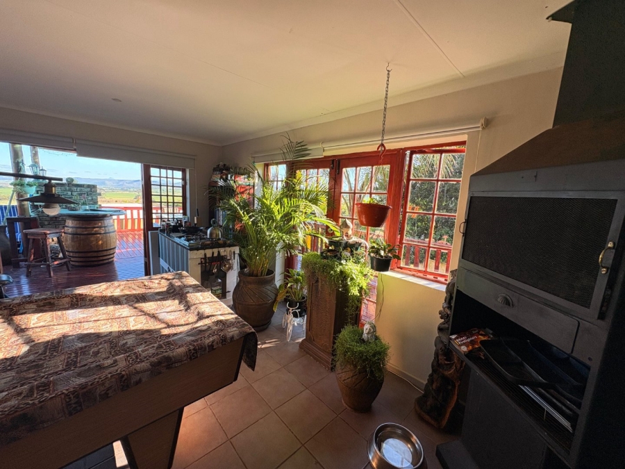 4 Bedroom Property for Sale in Fraaiuitsig Western Cape